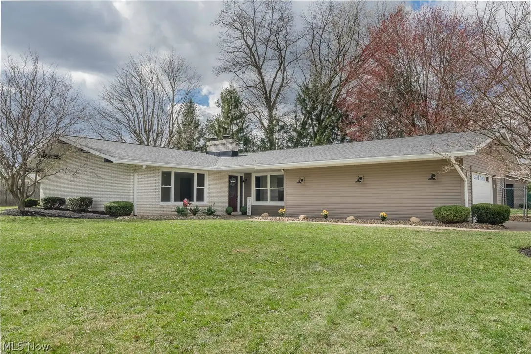 4233 Hyatt Nw Avenue, Massillon, OH 44646 - #1