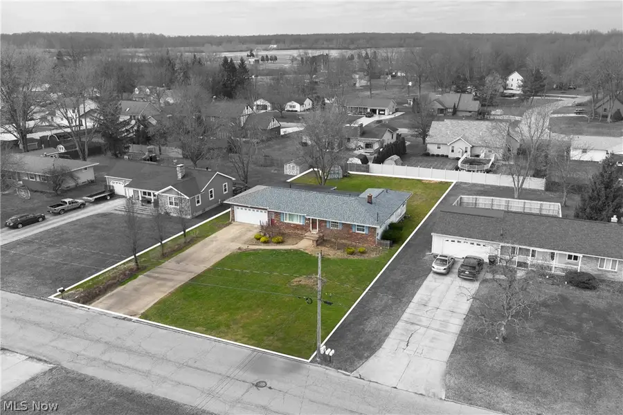 5143 Calla Nw Avenue, Champion, OH 44483 - #3