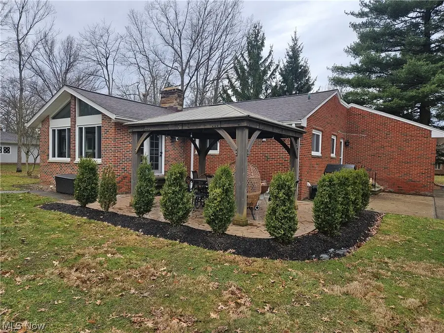 3015 Rockefeller Road, Willoughby Hills, OH 44092 - #2