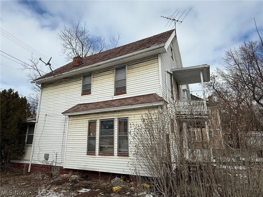 677 Eddy Road, Cleveland, OH 44108 - #3