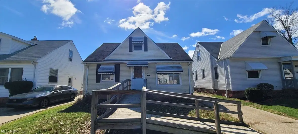 21250 Wilmore Avenue, Euclid, OH 44123 - #1