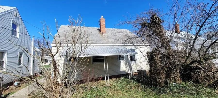 21250 Wilmore Avenue, Euclid, OH 44123 - #2