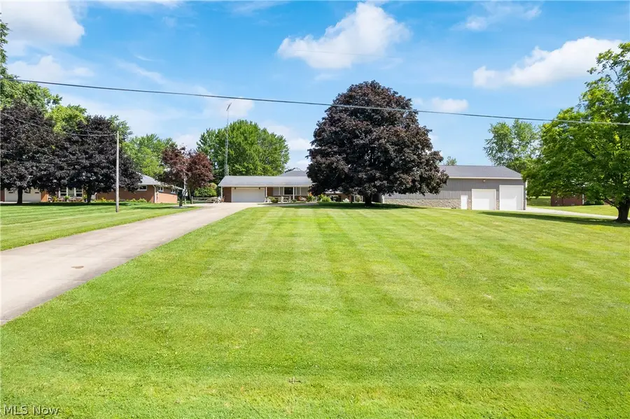 22840 Buck Road, Alliance, OH 44601 - #2