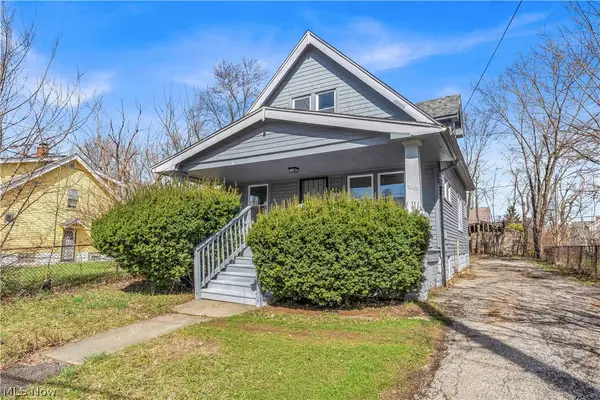 12905 Watterson Avenue, Cleveland, OH 44105