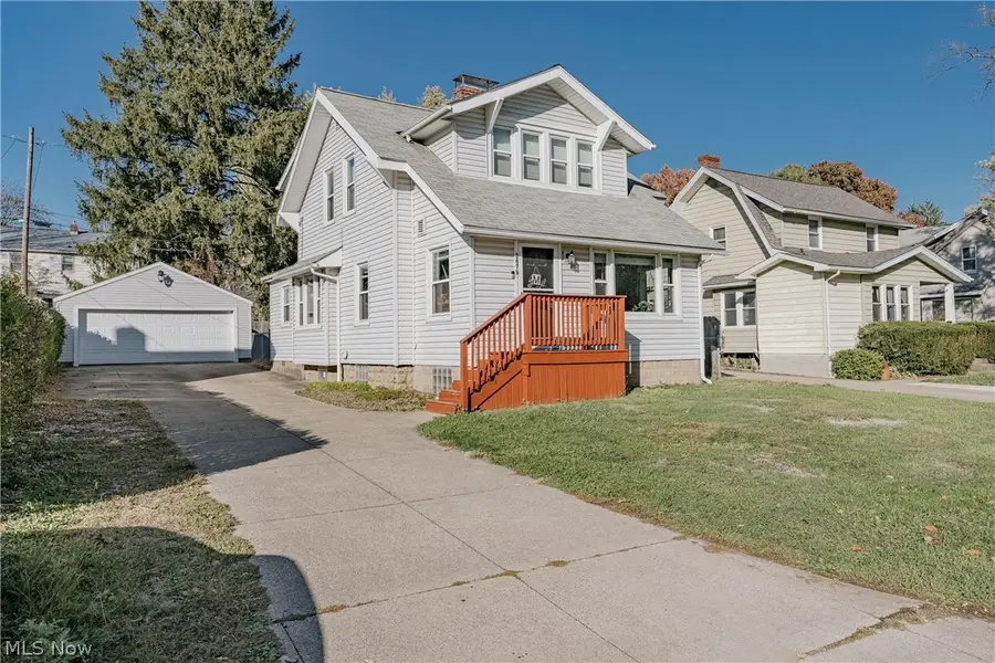 2679 N Bender Avenue, Akron, OH 44319 - #3