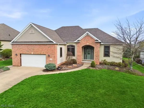 2253 Grimsby Nw Street, North Canton, OH 44720