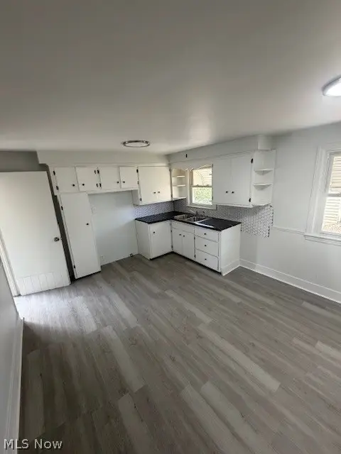 417 9th Street, Struthers, OH 44471 - #2