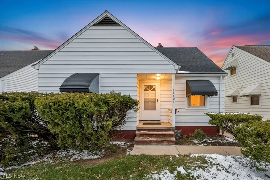 21601 Gardenview Drive, Maple Heights, OH 44137 - #2