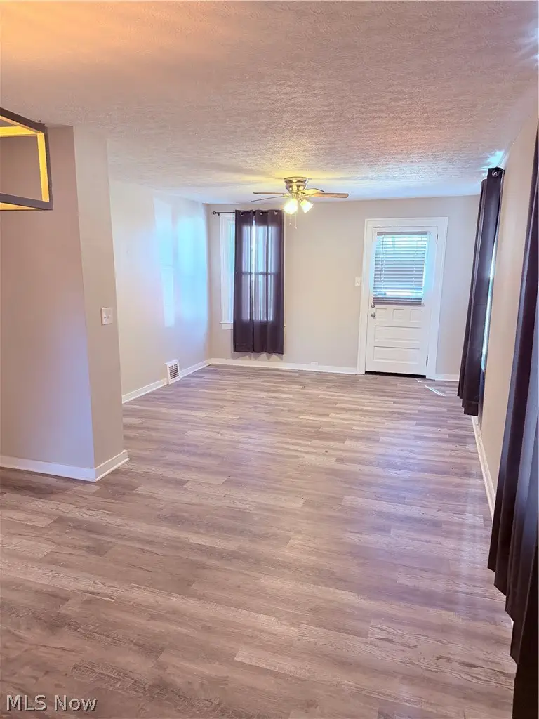 3623 Siam Avenue, Cleveland, OH 44113 - #3