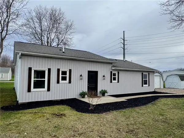 126 1/2 W Broadway Street, New Lexington, OH 43764