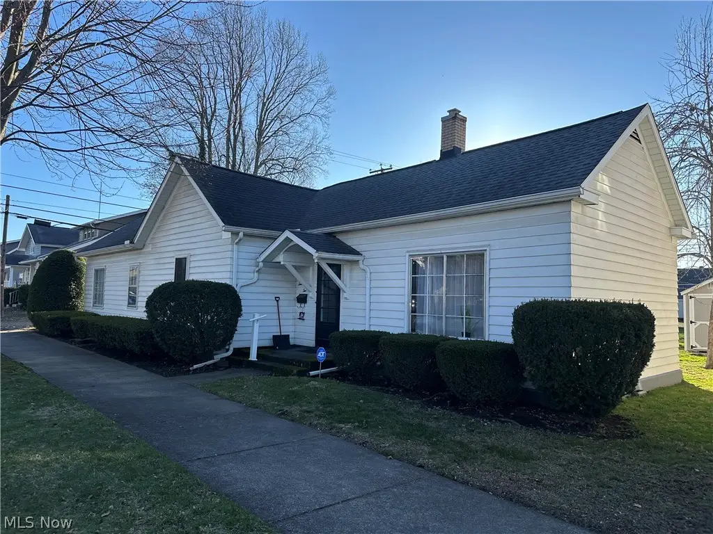 122 5th Sw Street, New Philadelphia, OH 44663 - #1