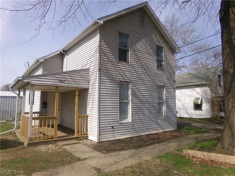 307 N 12th Street, Coshocton, OH 43812 - #2