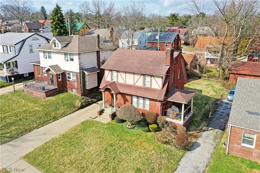 218 Upland Avenue, Youngstown, OH 44504 - #3