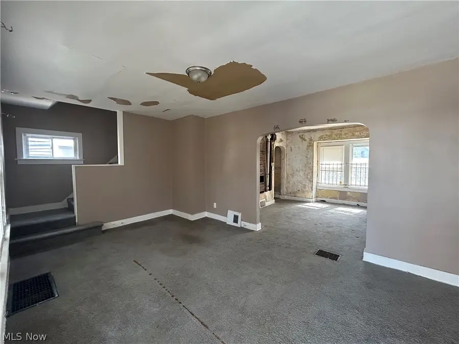 14312 Scioto Avenue, East Cleveland, OH 44112 - #3