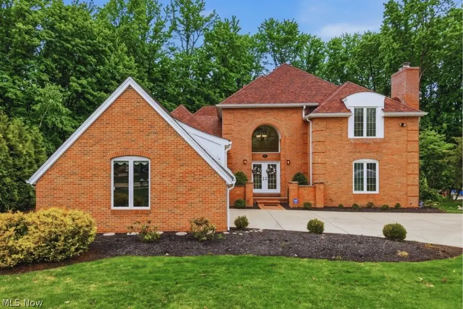 309 High Bluff, Aurora, OH 44202 - #2