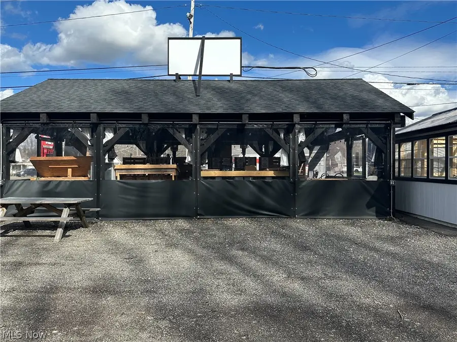 3405 Mahoning Nw Avenue, Warren, OH 44483 - #2