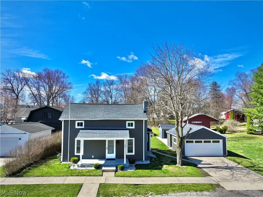 124 2nd Nw Avenue, Beach City, OH 44608 - #2