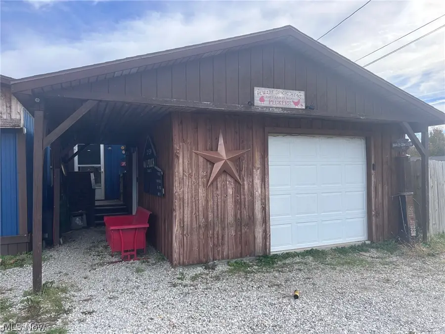 55 Thorn Street, Parkersburg, WV 26101 - #2