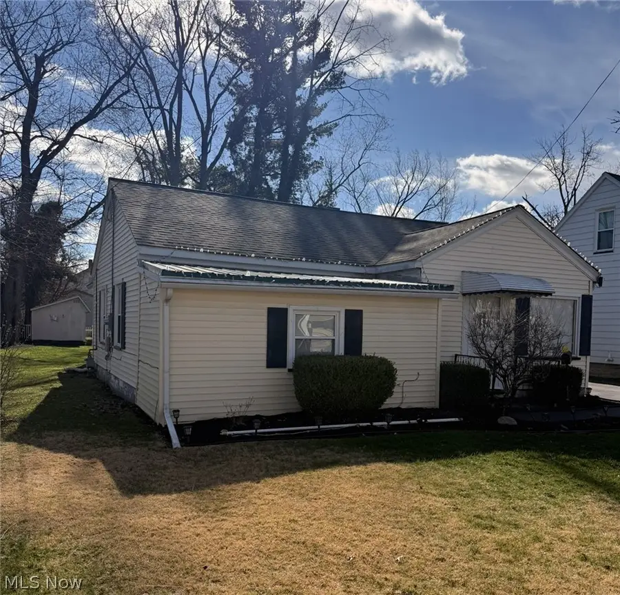 965 Adelaide Se Avenue, Warren, OH 44484 - #2