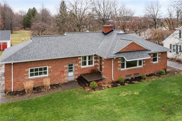 289 Richmond Rd., Richmond Heights, OH 44143