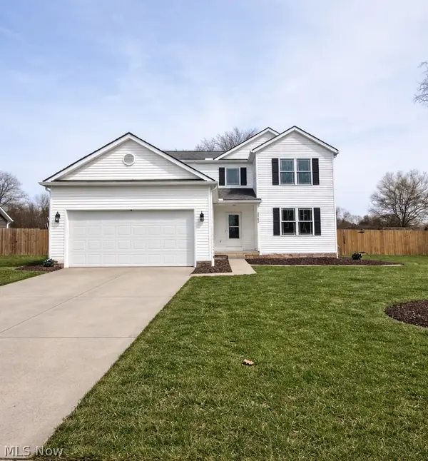 5343 Winding Creek Drive, Ravenna, OH 44266