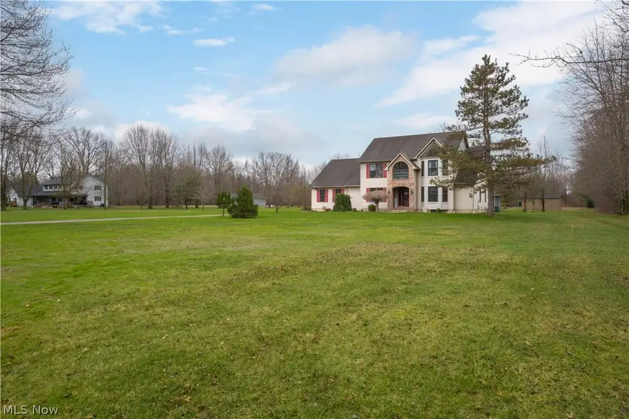 44565 Stang Road, Elyria, OH 44035 - #2