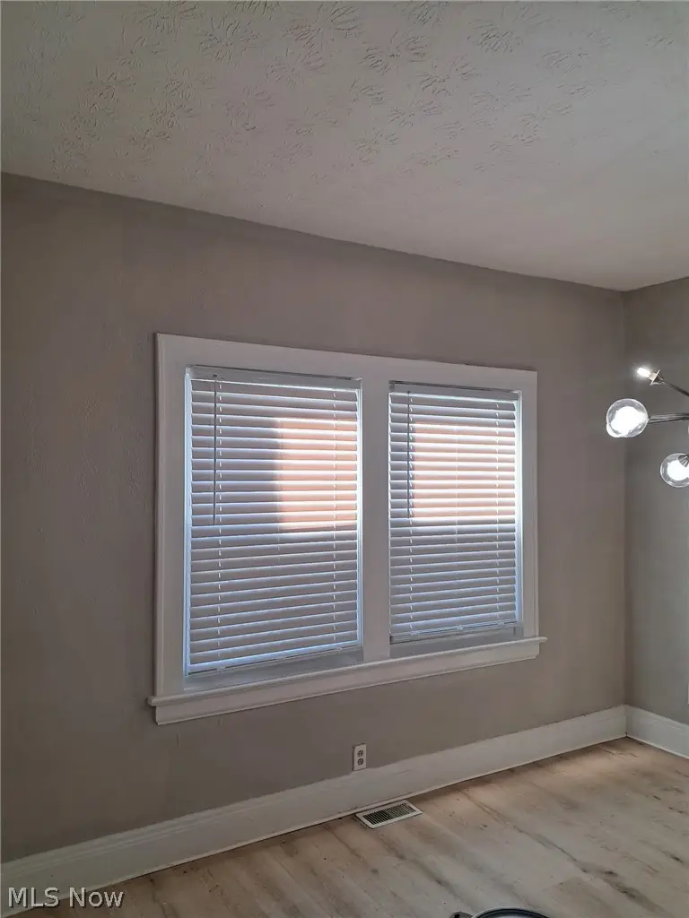 13509 Edgewood Avenue, Cleveland, OH 44105 - #3