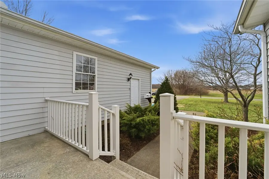 28 Lake Park Road, Conneaut, OH 44030 - #2