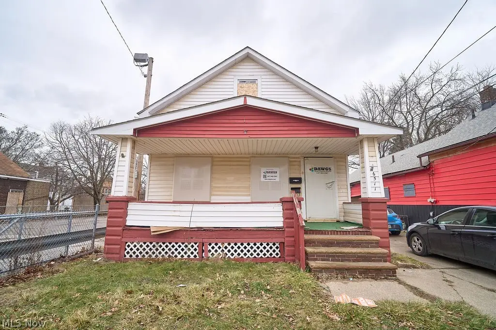 6511 Fullerton Avenue, Cleveland, OH 44105 - #1
