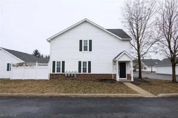 633 Lakeview S Drive, Grove City, OH 43123