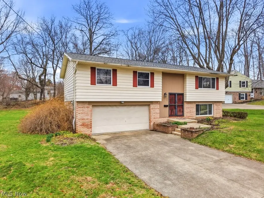 1285 Gale Drive, Kent, OH 44240 - #2