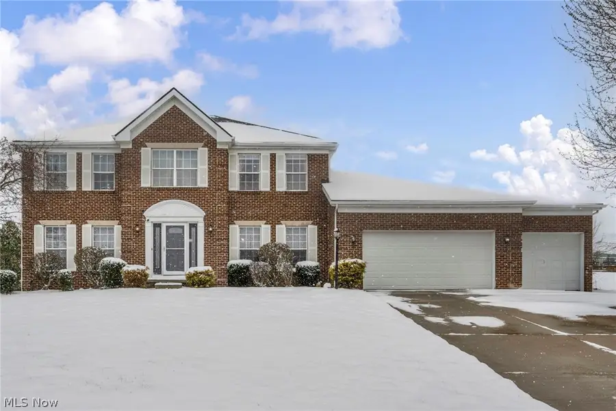 1273 Muchney Circle, Akron, OH 44312 - #3