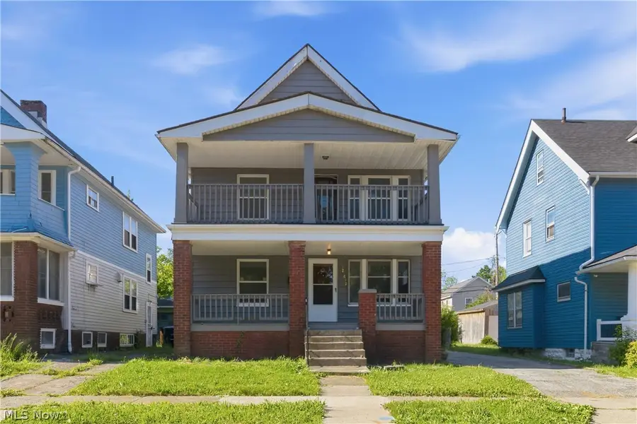 12812 Parkhill Avenue, Cleveland, OH 44120 - #2