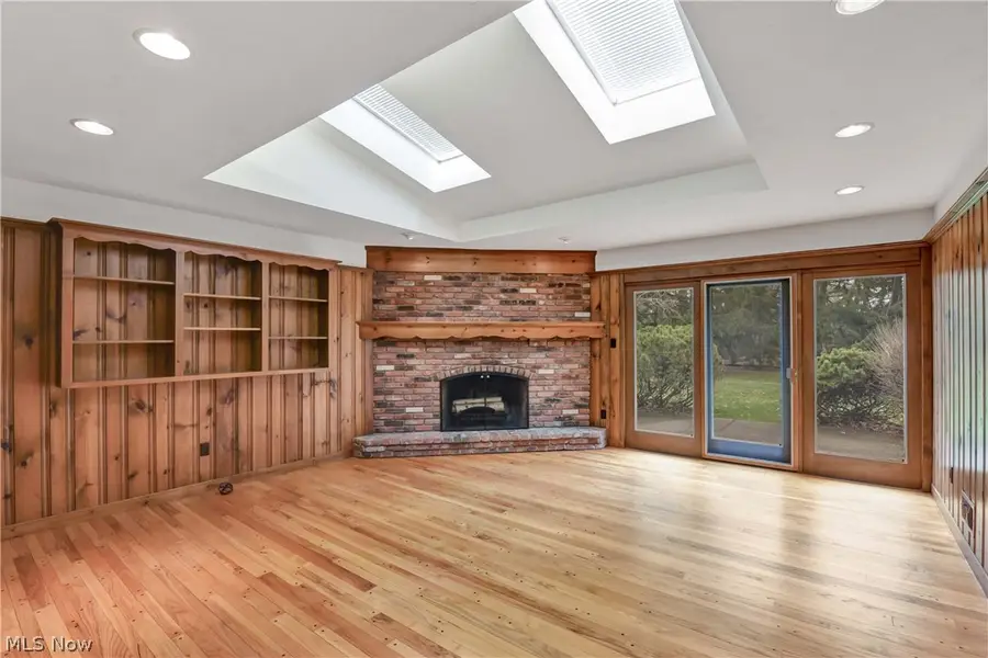 30513 Ednil Drive, Bay Village, OH 44140 - #3