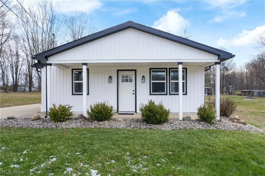 2351 Heston Drive, Lake Milton, OH 44429 - #2