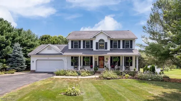 9825 Fox Knoll Drive, Orrville, OH 44667