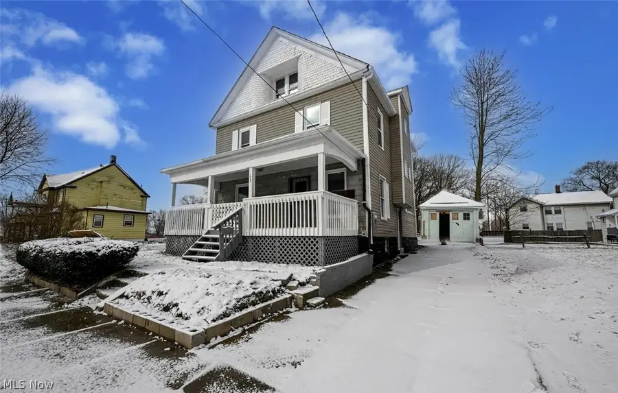 1060 Yale Street, Akron, OH 44301 - #2