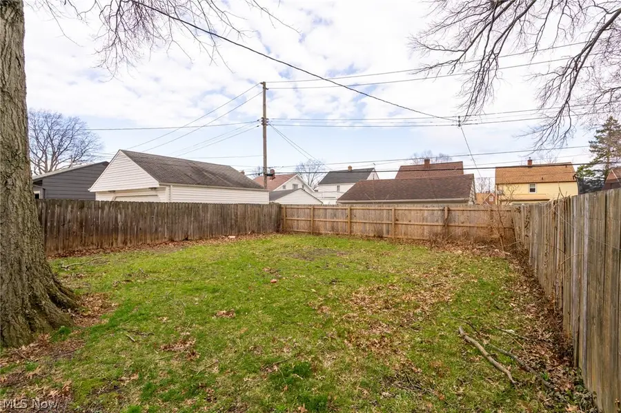 2422 North Avenue, Parma, OH 44134 - #3
