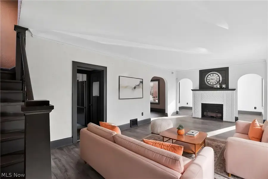 244 Outlook Avenue, Youngstown, OH 44504 - #2