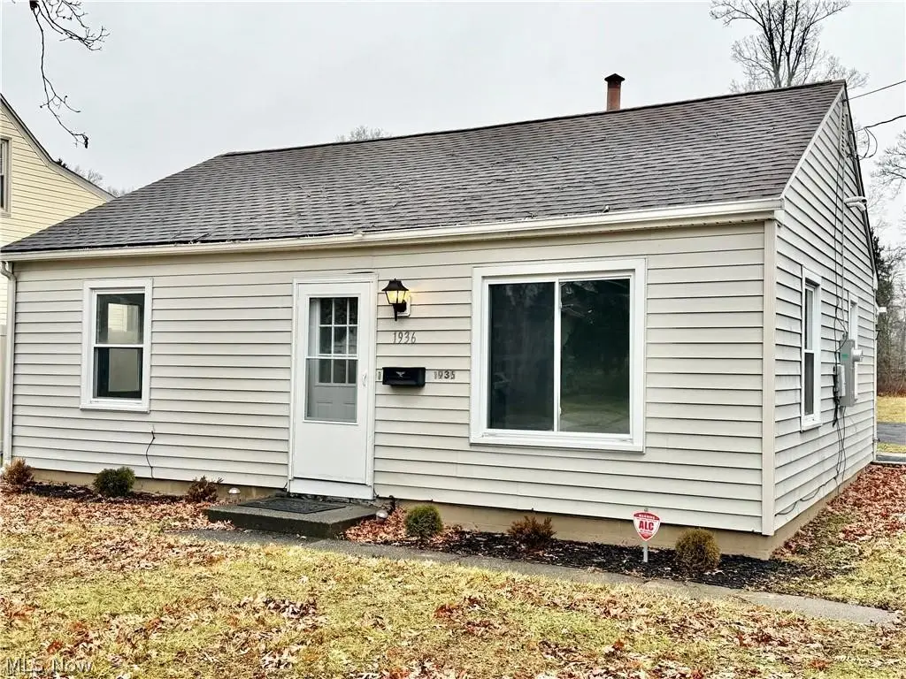 1936 Norwood Nw Street, Warren, OH 44485 - #1