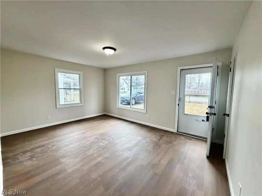 1936 Norwood Nw Street, Warren, OH 44485 - #3