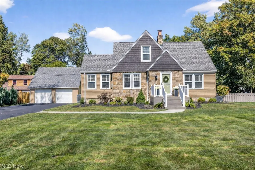 39119 Johnnycake Ridge Road, Willoughby, OH 44094 - #1