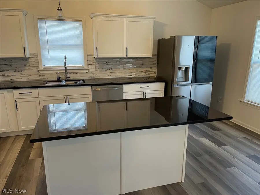 805 Johnny K, Hubbard, OH 44425 - #3