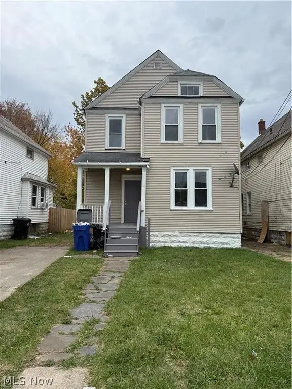 2113 W 104th Street, Cleveland, OH 44102