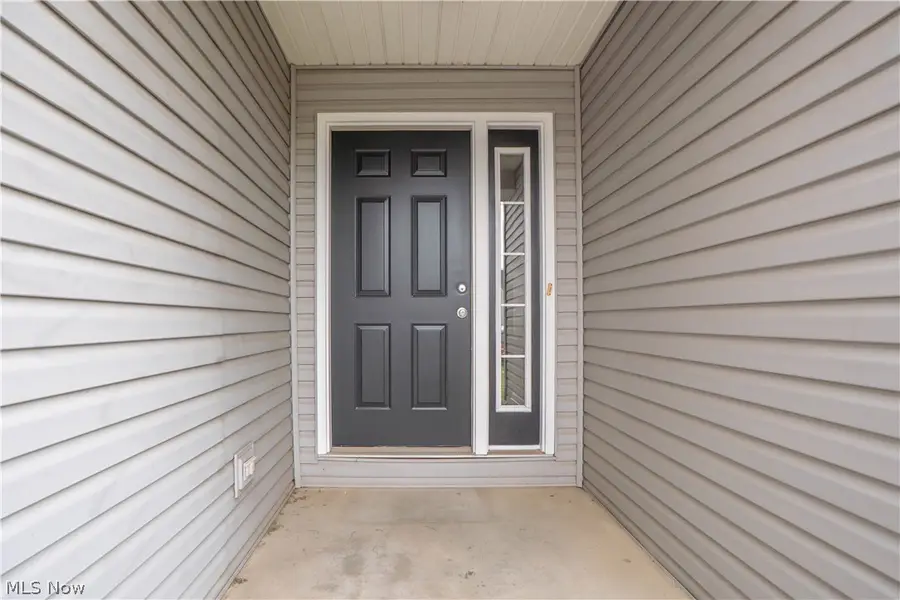 1290 Patriot Sw Place, Massillon, OH 44647 - #2