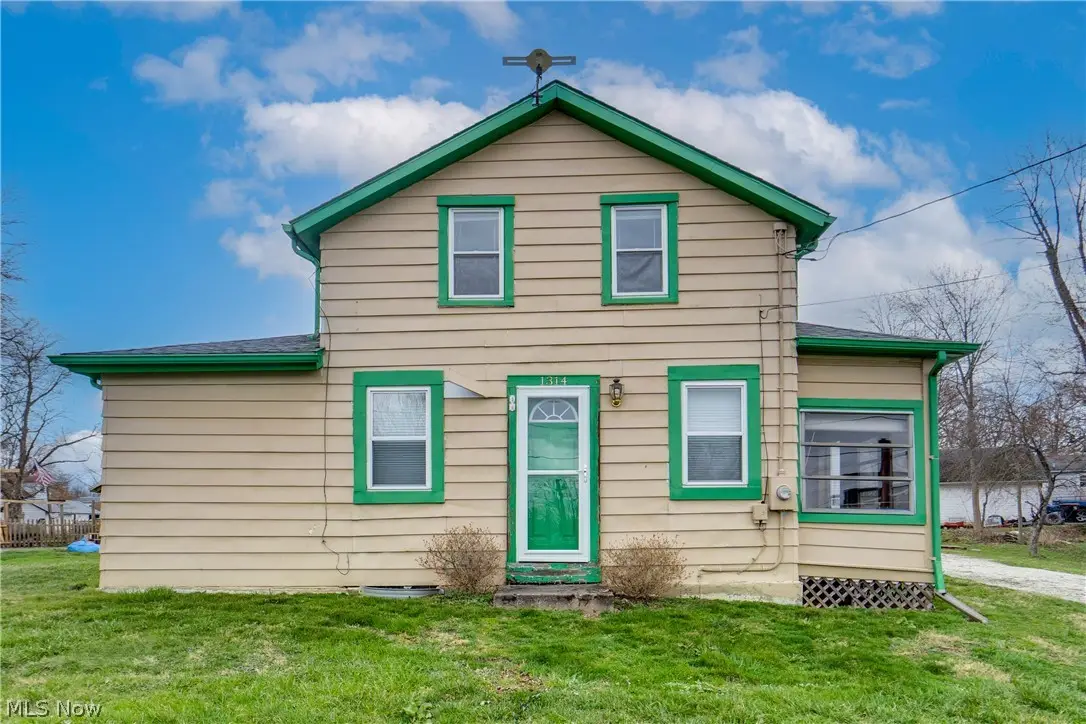 1314 Bank Street, Atwater, OH 44201 - #1