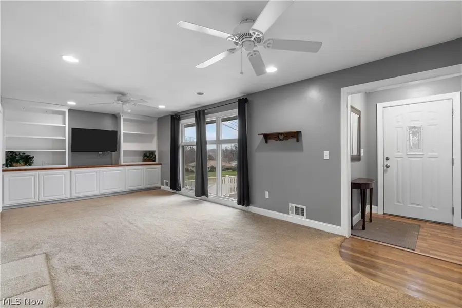 366 Lansing Road, Akron, OH 44312 - #3