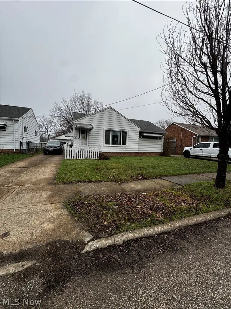 4361 W 155th Street, Cleveland, OH 44135 - #2