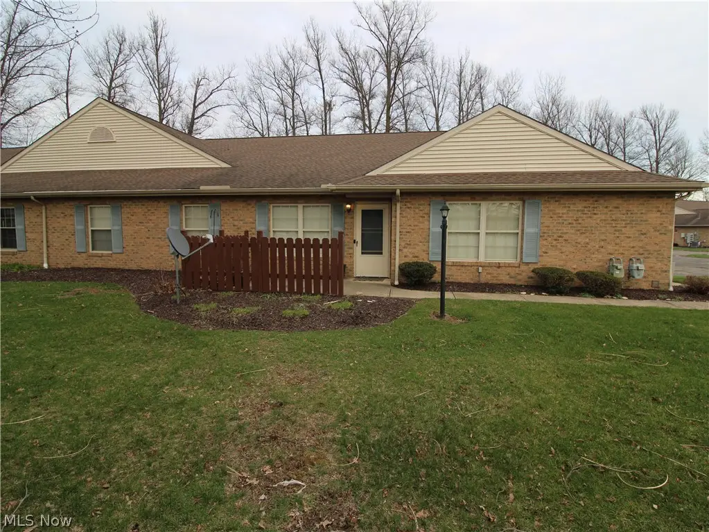 148 Bentley Drive, Elyria, OH 44035 - #1