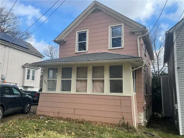 2125 SW 7th Sw Street, Akron, OH 44314